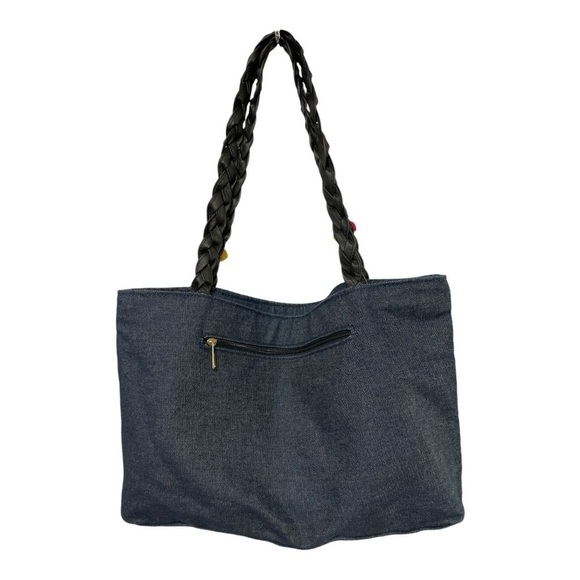 Ornately embroidered khaadi bag large size, perfect for the summer & Vacations - Picture 2 of 11